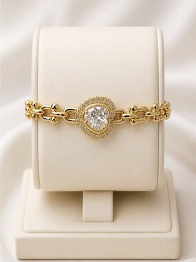 Gold Chain Bracelet with Center Crystal